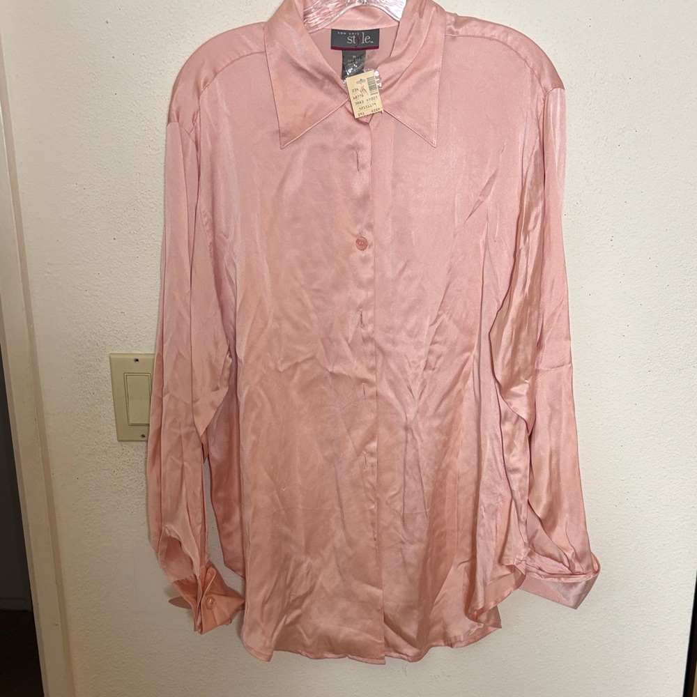 Silk Women's Pink long tunic, last picture gives an idea M